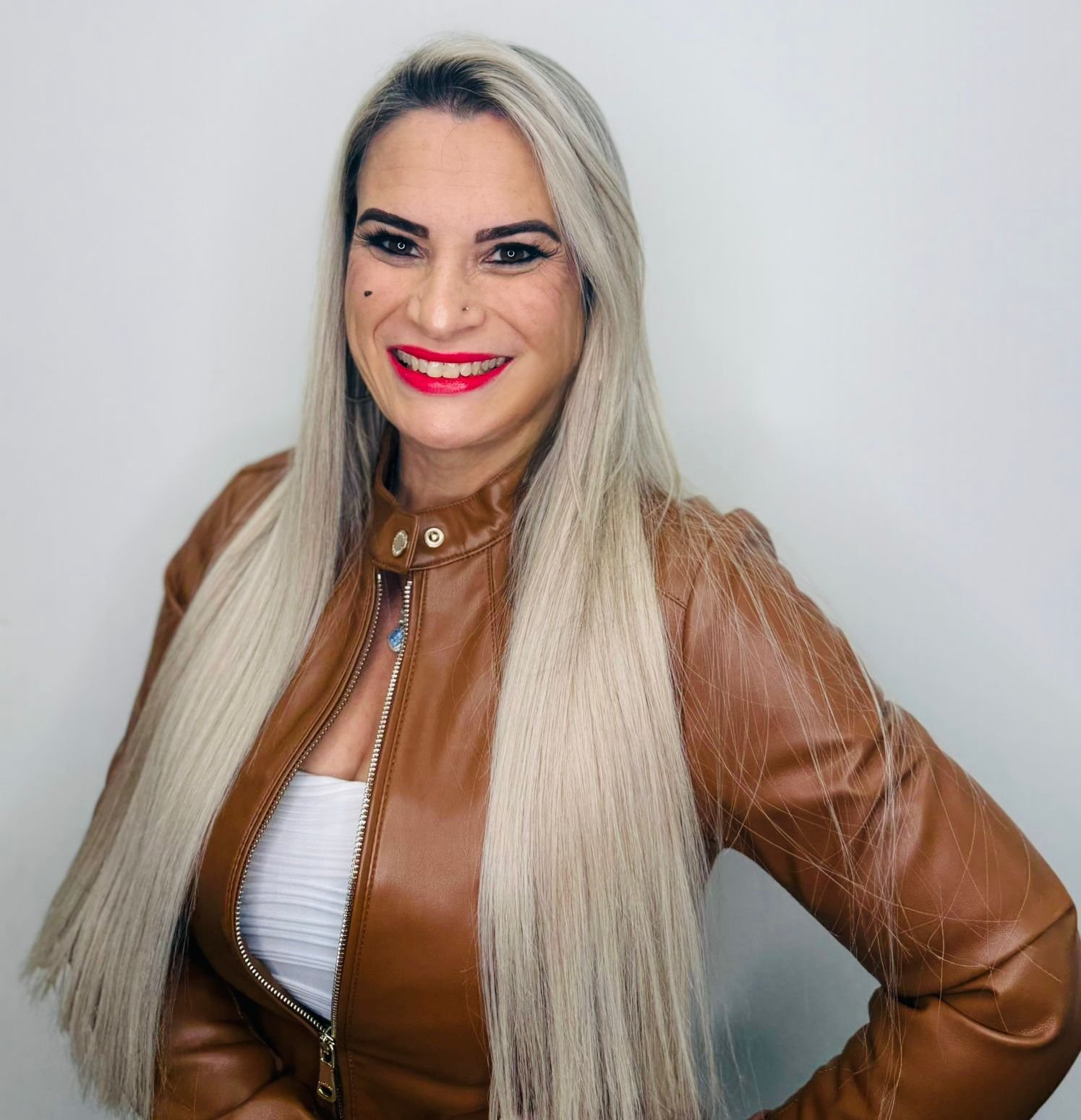 Gleyce Cassin: A Arte de Transformar Dor em Legado e a Missão de Erguer Comunidades