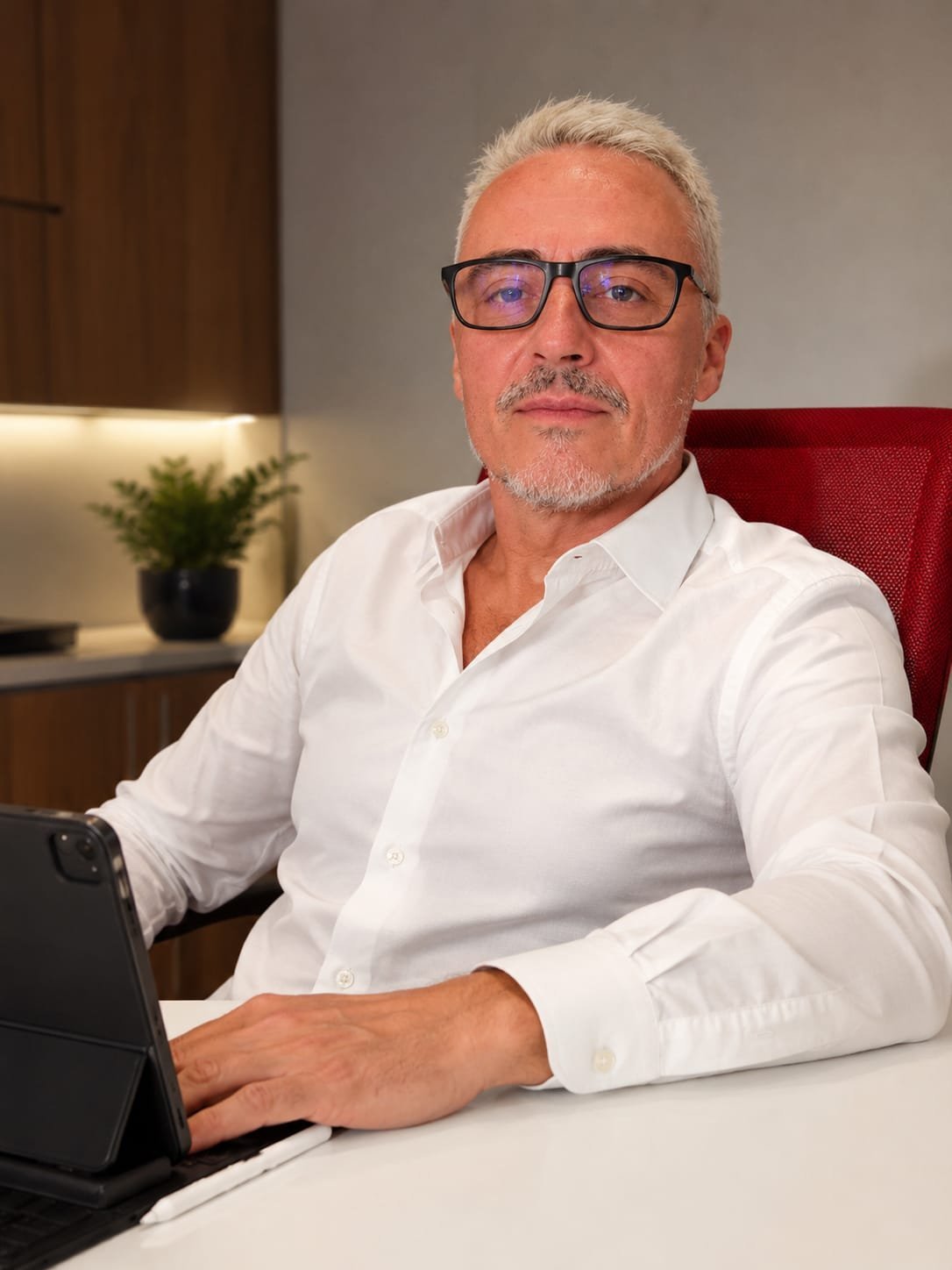 O Arquiteto das Conexões Globais: Anthony Toffoli e a Nova Era da Diplomacia Civil entre Continentes