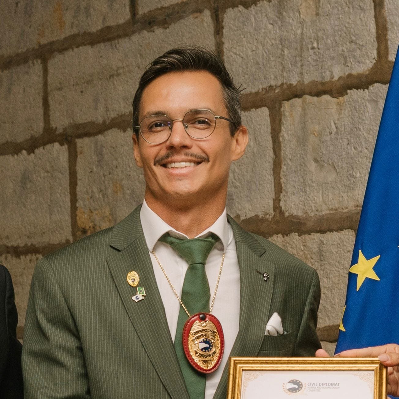A Engenharia da Essência: Lucas Terra, a Brandterapia® e o Brand Diplomata na Era da Inteligência Artificia