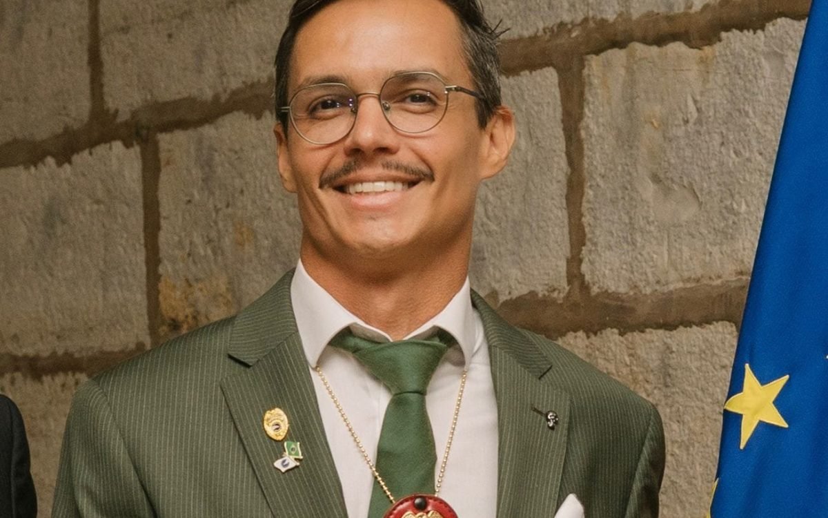 A Engenharia da Essência: Lucas Terra, a Brandterapia® e o Brand Diplomata na Era da Inteligência Artificia