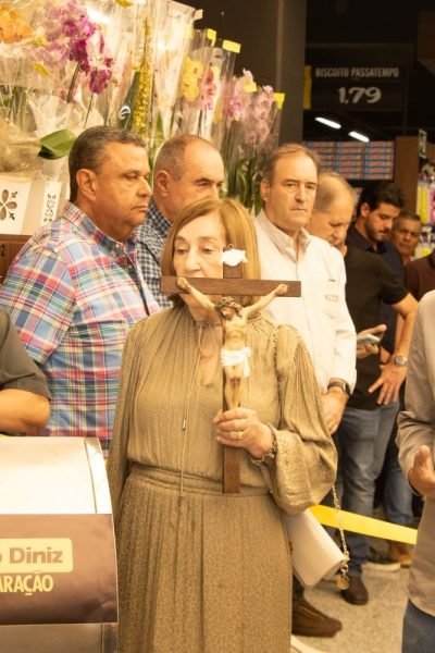 Tyrone Azevedo, do SBT TV Co, destaca a grandiosa inauguração do Coelho Diniz que transforma Nanuque em novo polo de desenvolvimento